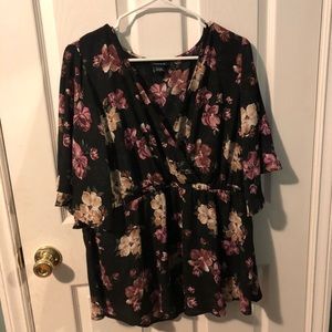 Cute 3/4 floral Torrid blouse
